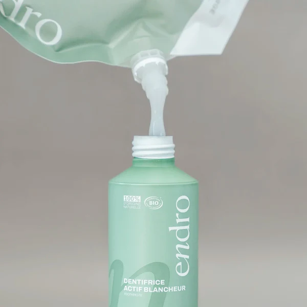 Eco-Reîncărcare Pastă de Dinți - Efect Albire - aromă de mentă glaciară, 350g