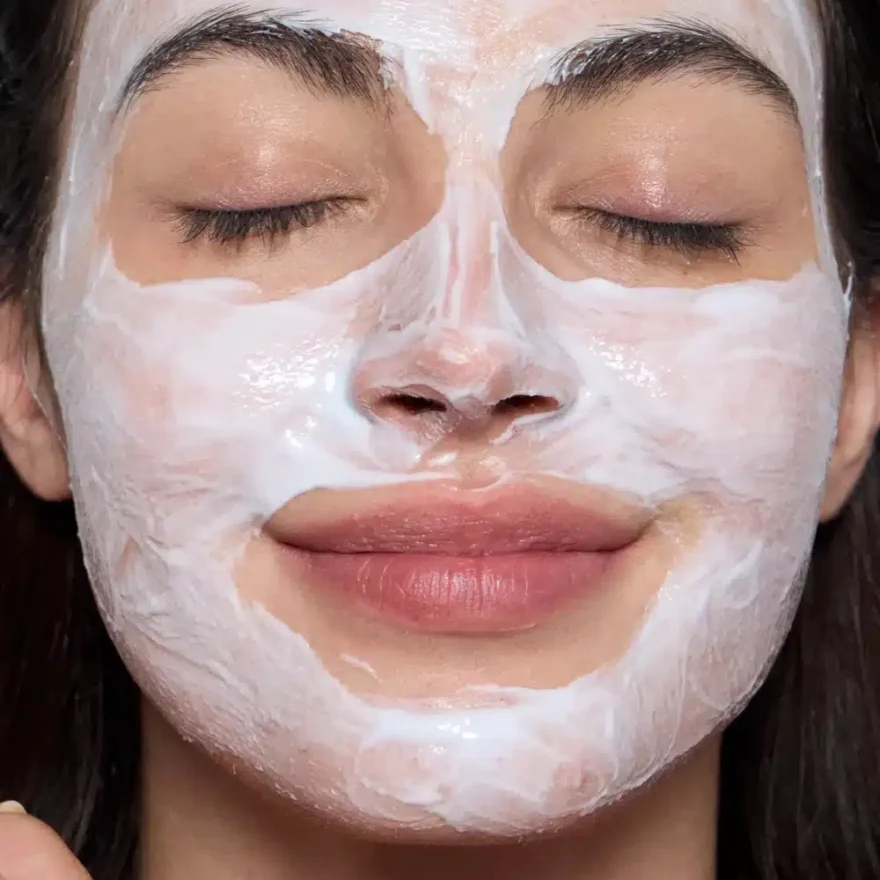 Preparare trio: scrub, mască și gel